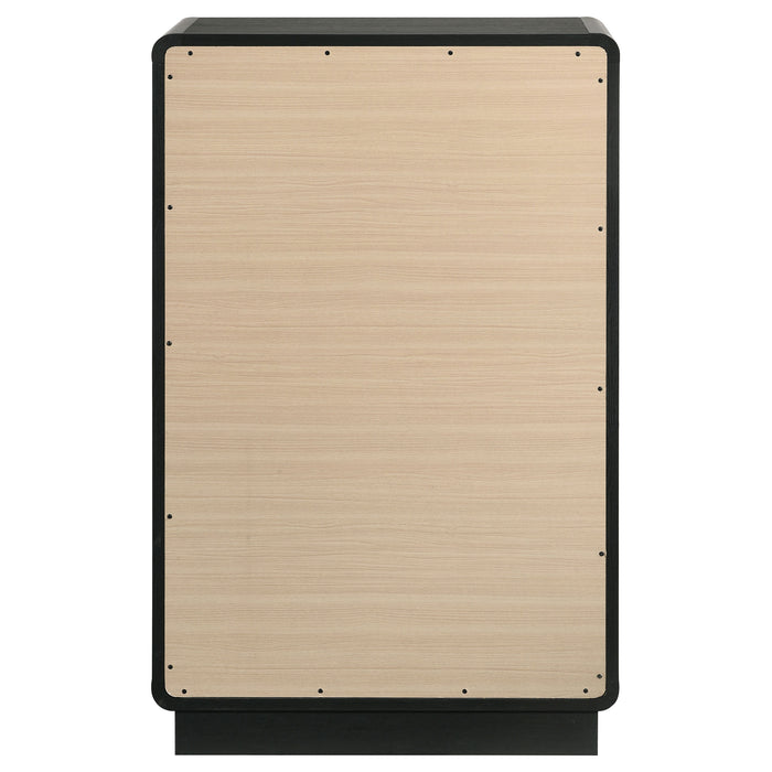 Cavelle Chest of Drawers