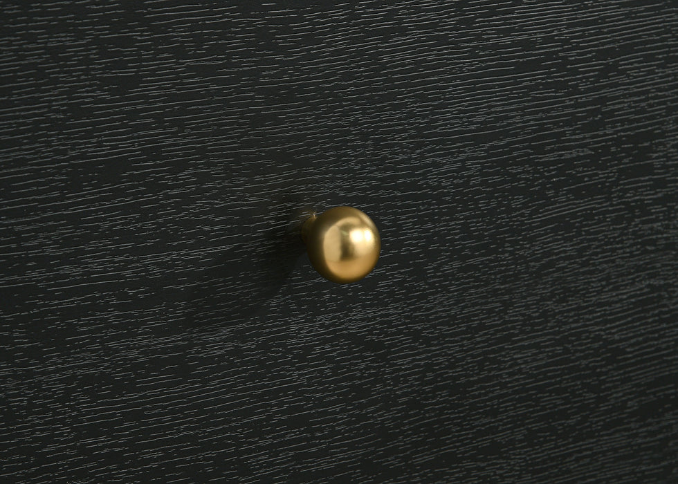 Cavelle Chest of Drawers