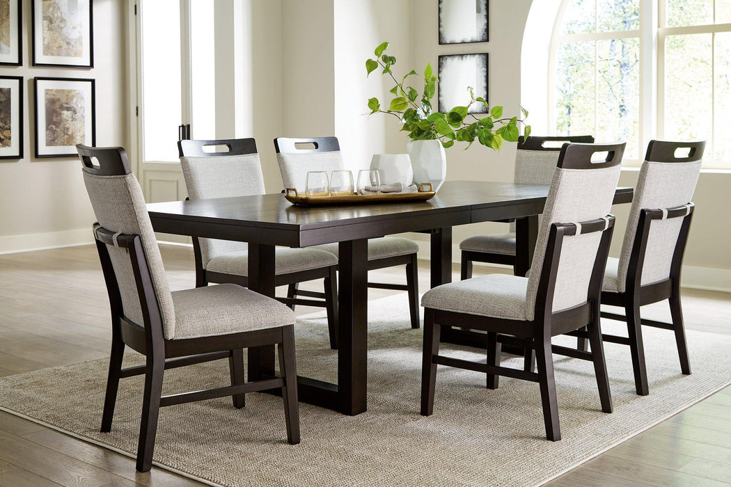 Neymorton Dining Room Set