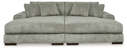 Lindyn Super Chaise image