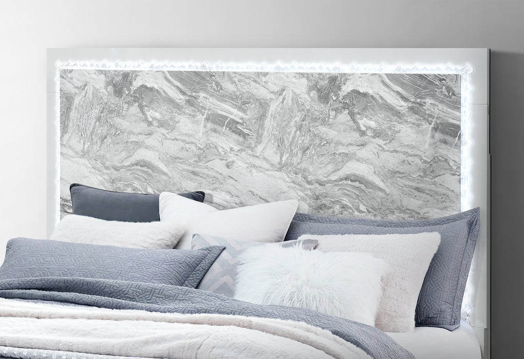 NAOMI SILVER MARBLE FULL BED GROUP